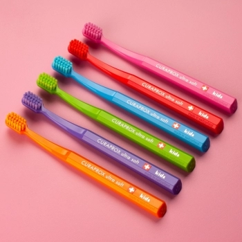 ESCOVA DENTAL INFANTIL CURAPROX KIDS